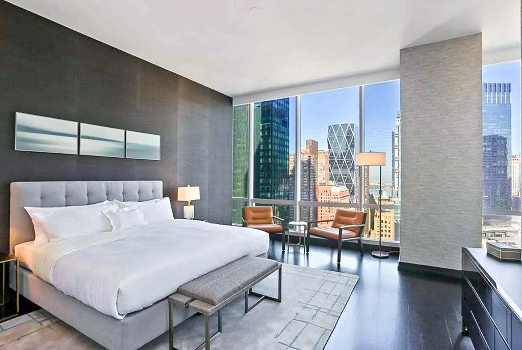 fragment sypialni w ekskluzywnym apartamencie na sprzedaż New York (Stany Zjednoczone Ameryki)