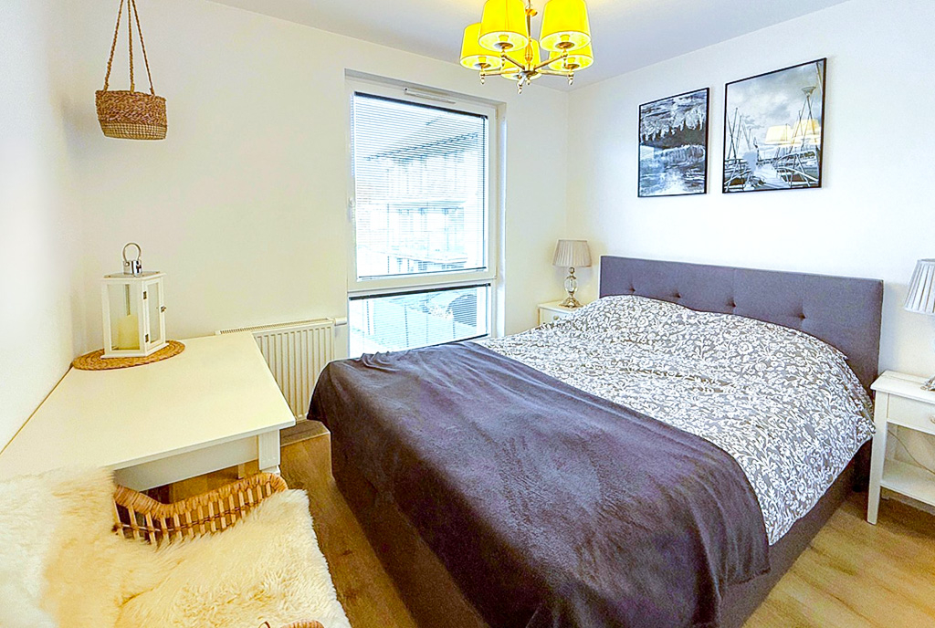 kameralna sypialnia w ekskluzywnym apartamencie na sprzedaż Gdynia okolice