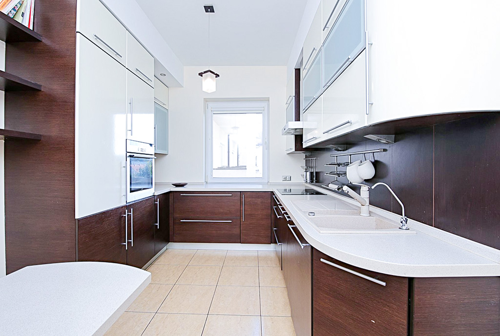 fragment kuchni w luksusowym apartamencie na sprzedaż Gorzów Wielkopolski