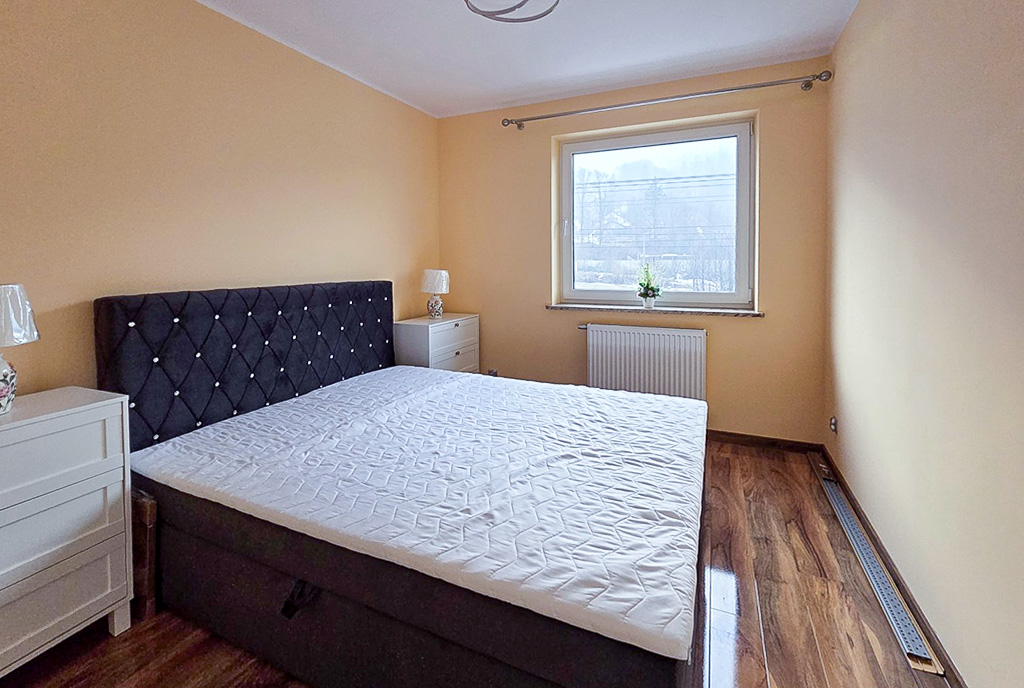 fragment sypialni w ekskluzywnym apartamencie na wynajem Bielsko-Biała okolice