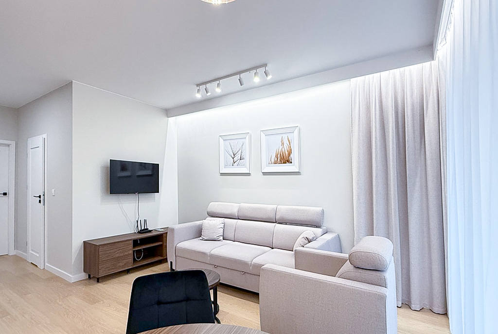 zbliżenie na salon w luksusowym apartamencie do na sprzedaż Mazury