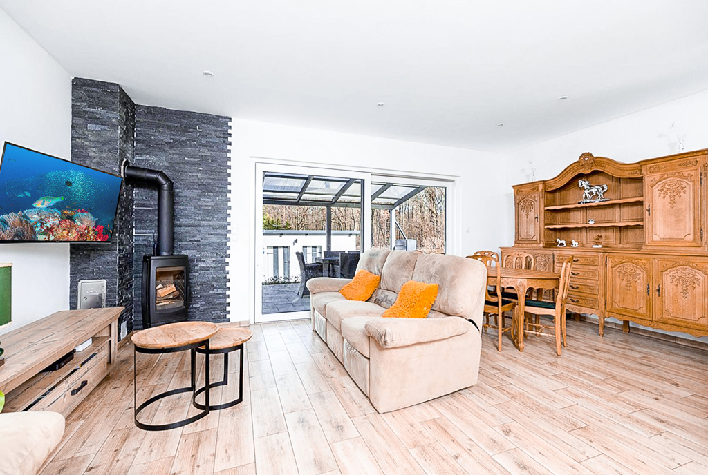 kameralne wnętrze ekskluzywnej willi na sprzedaż Poznań (okolice)