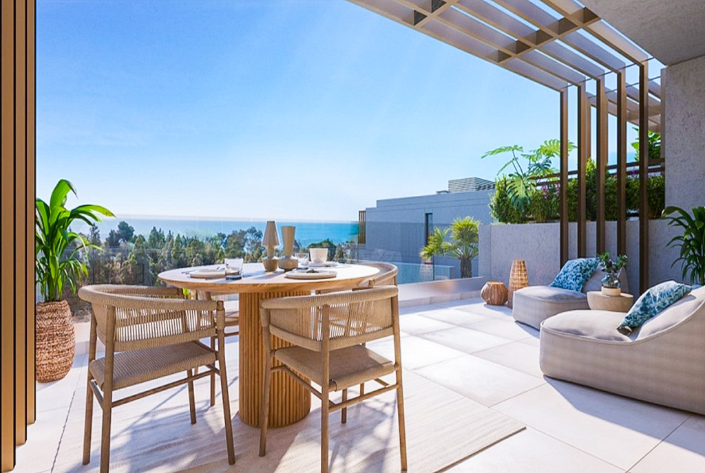 imponujący taras przy luksusowej willi na sprzedaż Hiszpania El Chaparral Mijas Costa