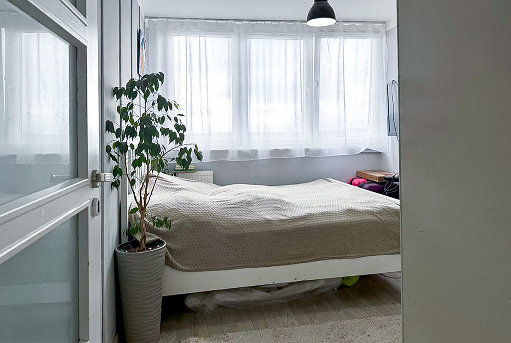 zaciszna sypialnia w ekskluzywnym apartamencie na sprzedaż Legnica okolice