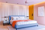 gustownie zaaranżowana sypialnia w luksusowym apartamencie na sprzedaż Dominikana Bayahibe La Altargacia