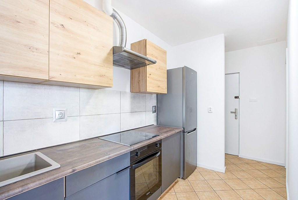 fragment kuchni w luksusowym apartamencie na sprzedaż Poznań
