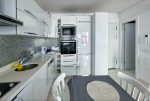 fragment aneksu kuchennego w ekskluzywnym apartamencie na wynajem Turcja Alanya