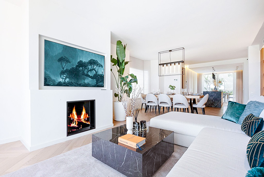 elegancki salon w ekskluzywnej willi do sprzedaży Hiszpania Costa del Sol