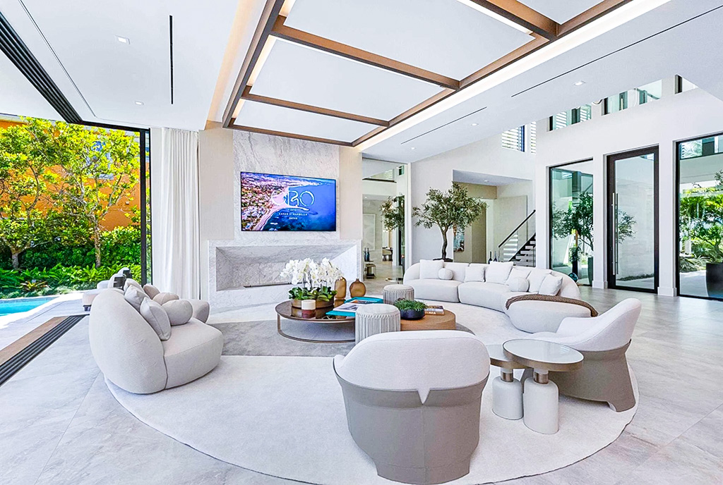 fragment pokoju dziennego w luksusowej willi na sprzedaż Florida Stany Zjednoczone Ameryki