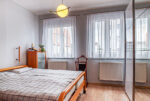 Zaciszna sypialnia w ekskluzywnym apartamencie do sprzedaży Bolesławiec