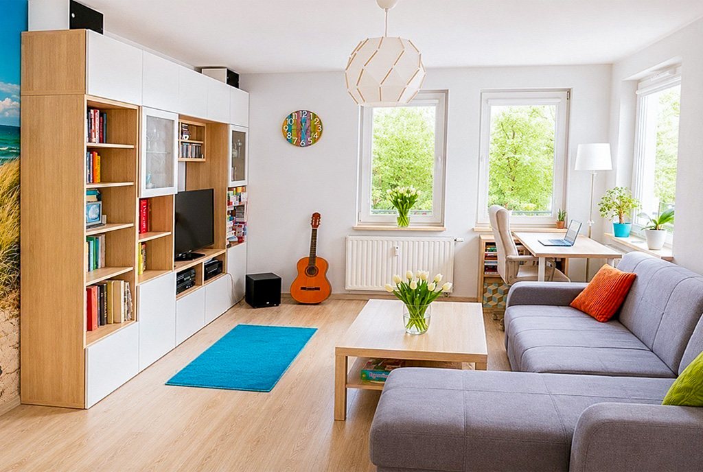 Gustownie zaaranżowany salon w ekskluzywnym apartamencie na sprzedaż Gdynia