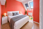 Eleganckie sypialnia w ekskluzywnym apartamencie do sprzedaży Wrocław