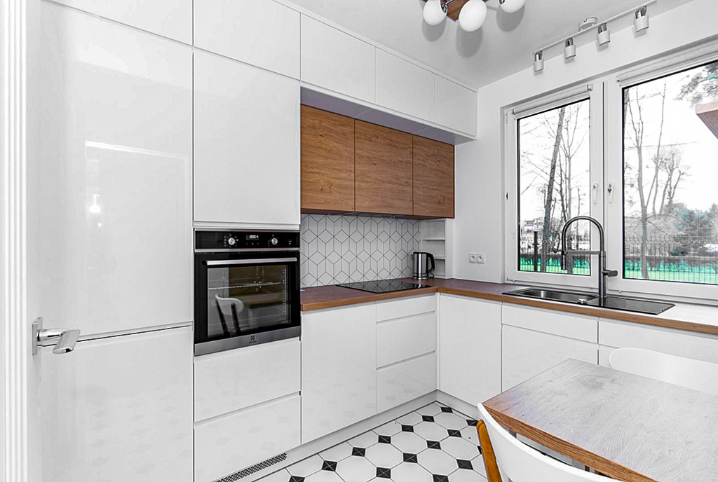 Zbliżenie na kuchnię w luksusowym apartamencie do wynajmu Gdynia okolice