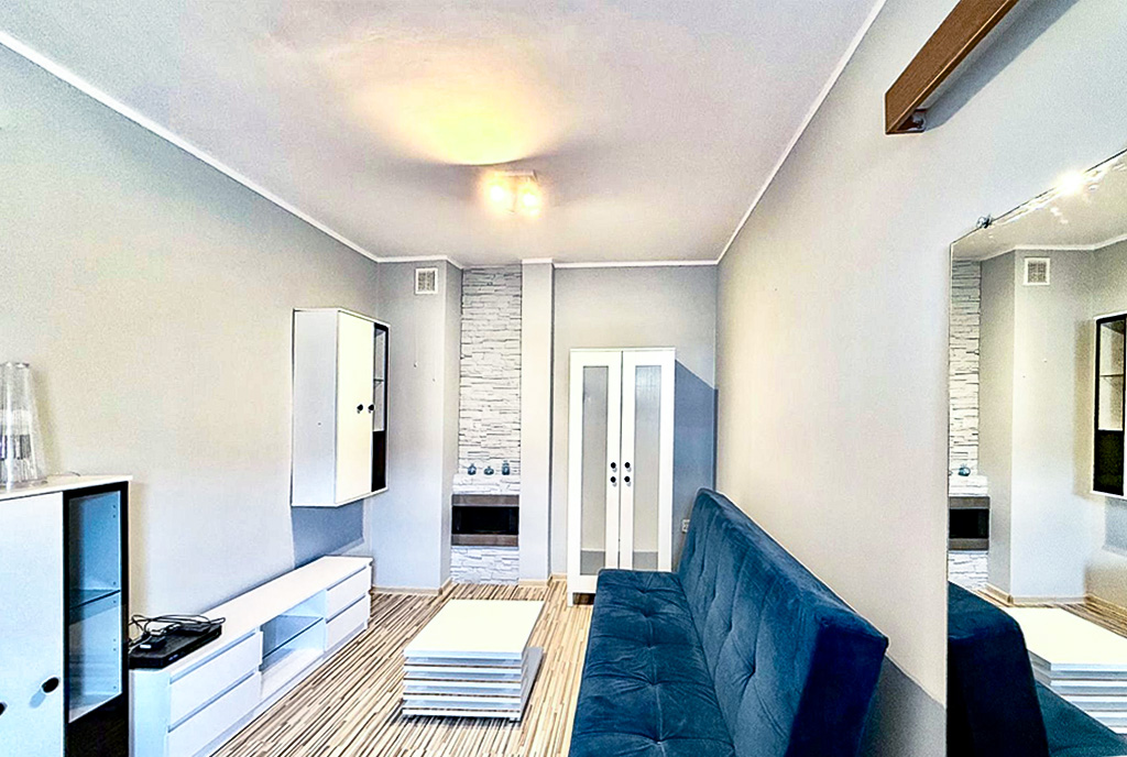 Widok na salon w ekskluzywnym apartamencie do wynajęcia Słupsk