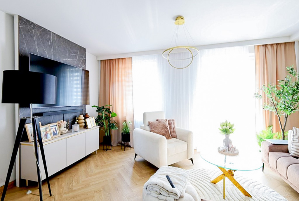 Imponujący salon w luksusowym apartamencie na sprzedaż Ełk.