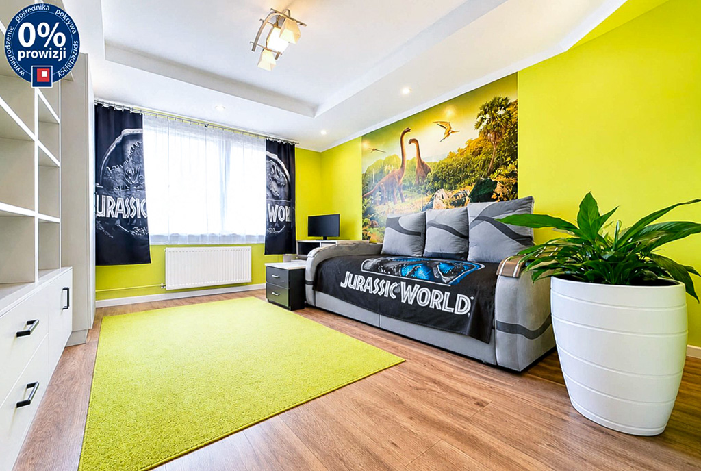 Jeden z pokoi w luksusowym apartamencie do sprzedaży Katowice, okolice.