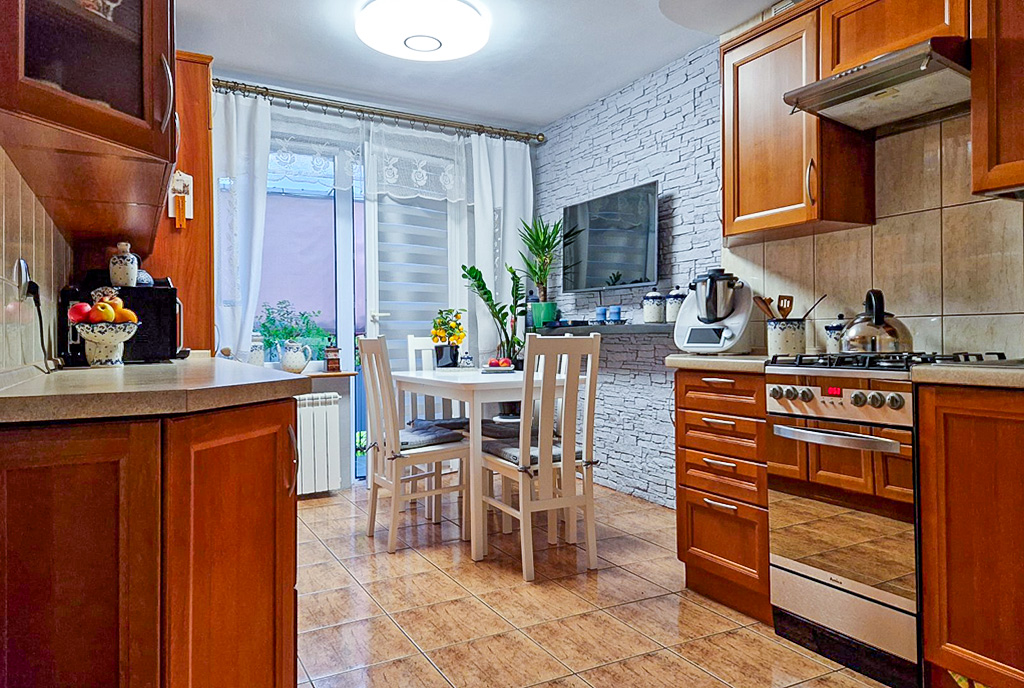 zabudowana kuchnia w ekskluzywnym apartamencie na sprzedaż Zielona Góra (okolice)