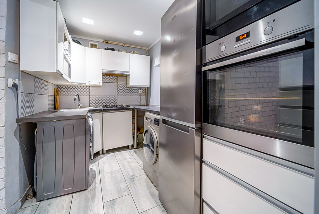 imponujący aneks kuchenny w luksusowym apartamencie na sprzedaż Elbląg