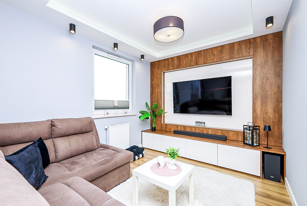fragment pokoju dziennego w ekskluzywnym apartamencie do sprzedaży Gdynia (okolice)