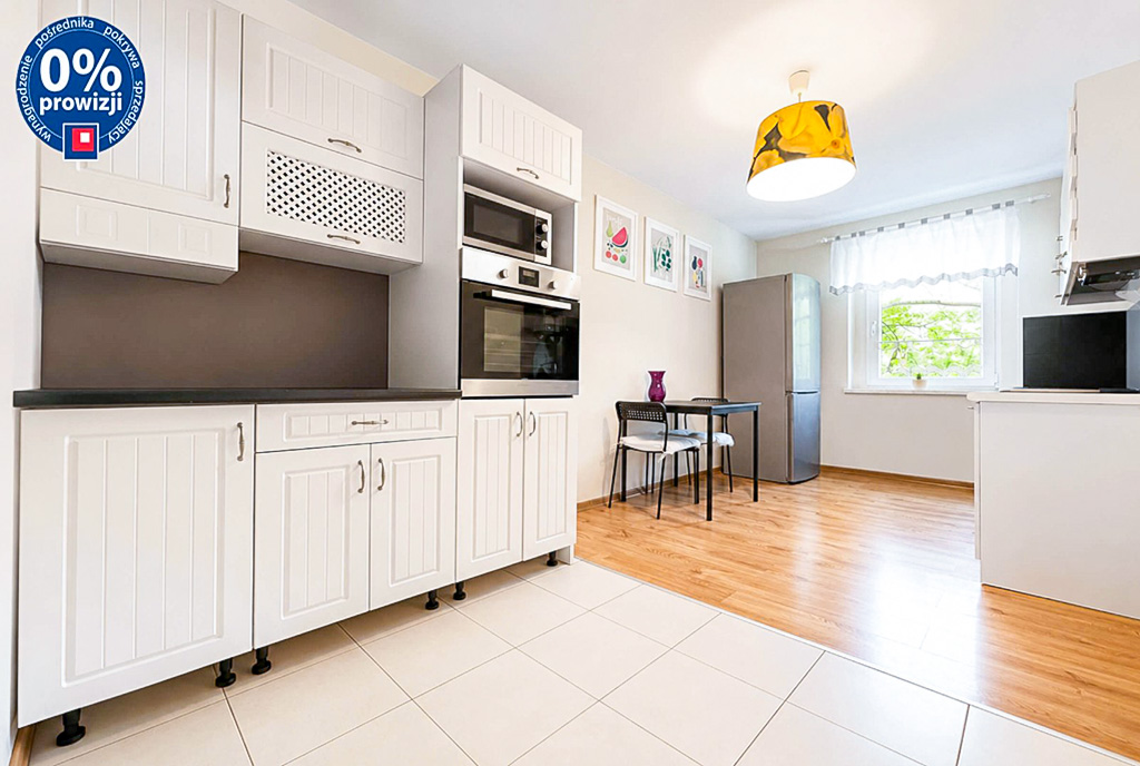 widok na kuchnię w ekskluzywnym apartamencie do sprzedaży Katowice (okolice)