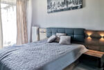 zaciszna sypialni w ekskluzywnym apartamencie do sprzedaży Legnica (okolice)