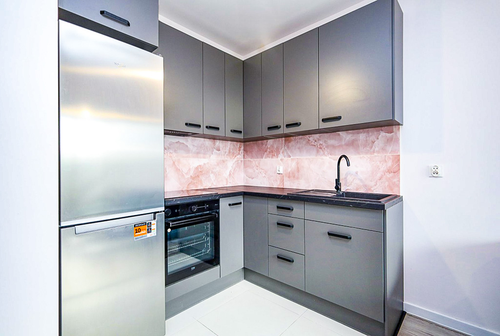 nowoczesna kuchnia w ekskluzywnym apartamencie do sprzedaży Gdynia (okolice)