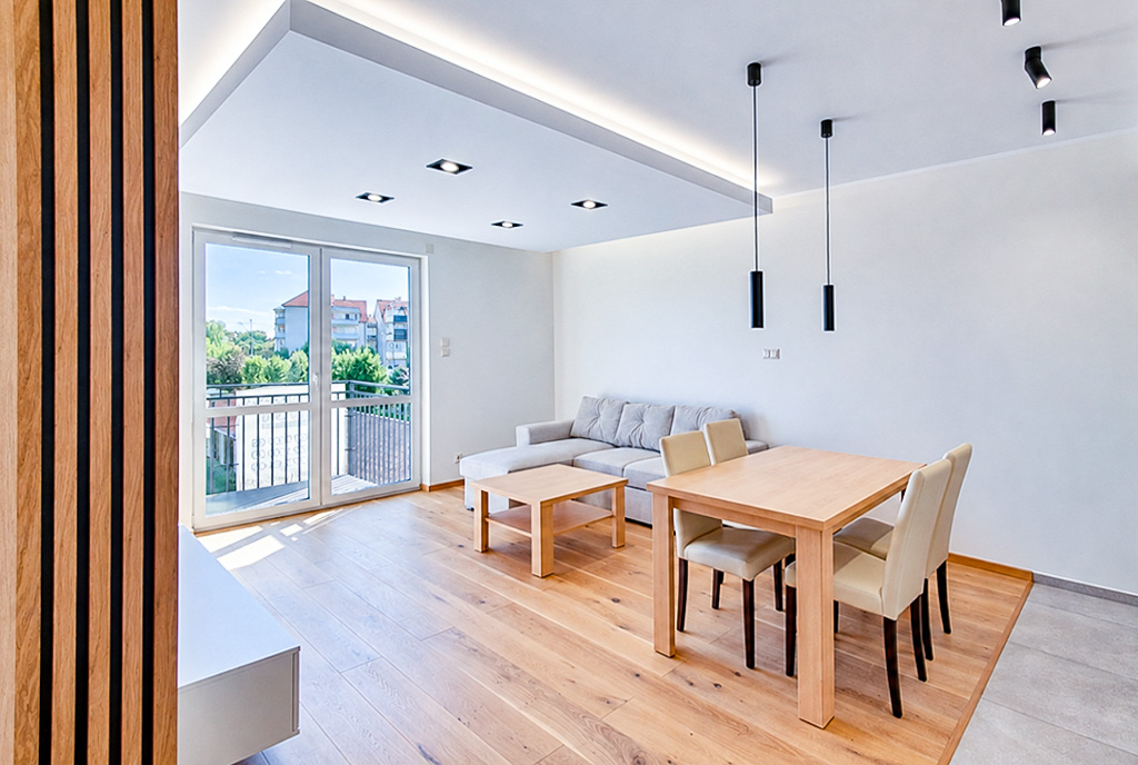 słoneczne wnętrze luksusowego apartamentu na sprzedaż Kwidzyn