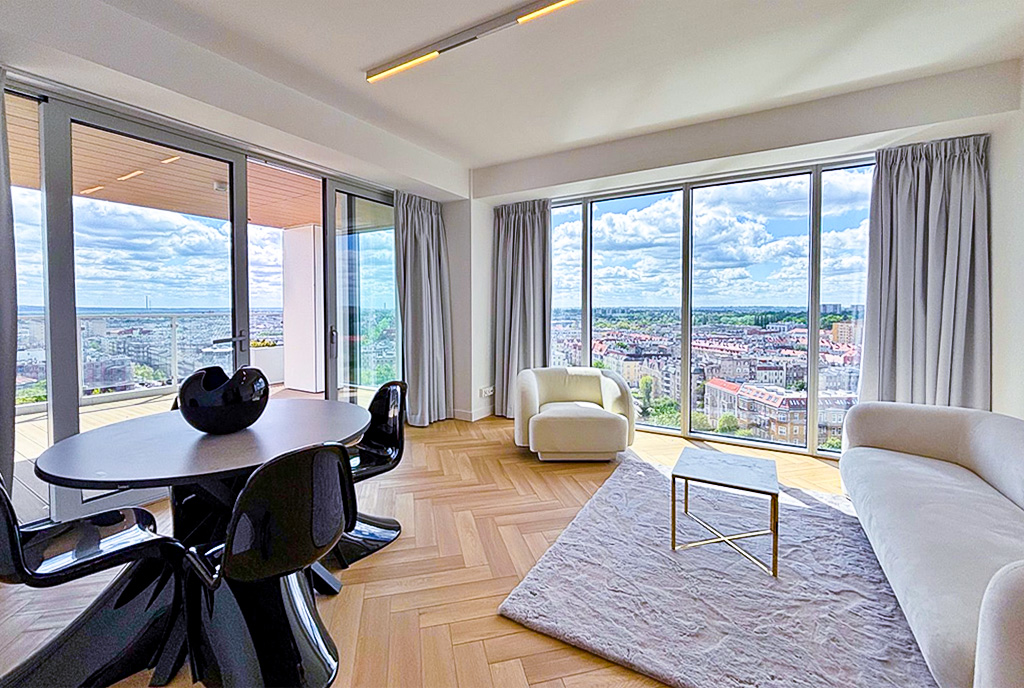 słoneczny salon w ekskluzywnym apartamencie do wynajęcia Szczecin