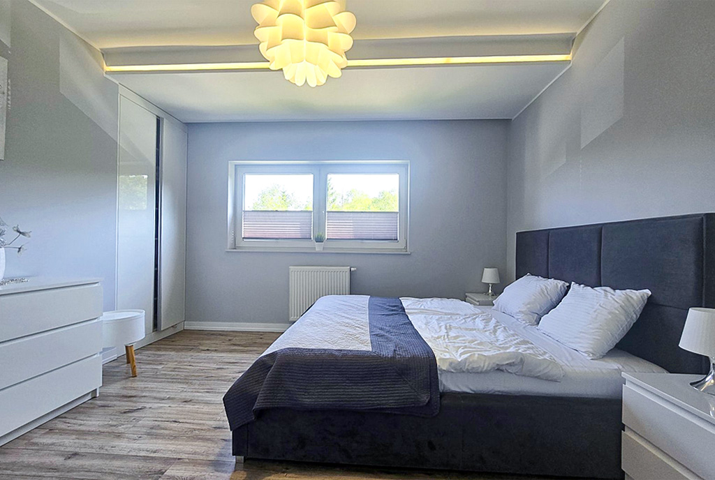 zaciszna sypialnia w ekskluzywnym apartamencie na sprzedaż Bielsko-Biała (okolice)