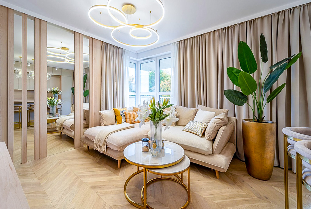 fragment pokoju dziennego w luksusowym apartamencie na sprzedaż Elbląg