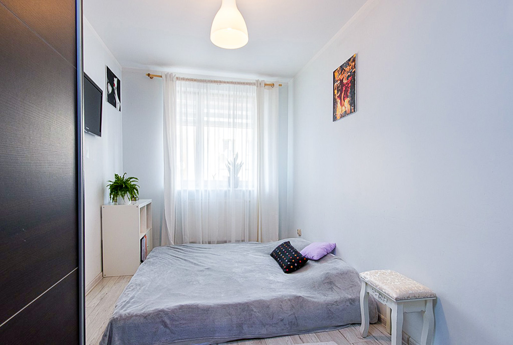 imponująca sypialnia w luksusowym apartamencie na sprzedaż Szczecin (okolice)